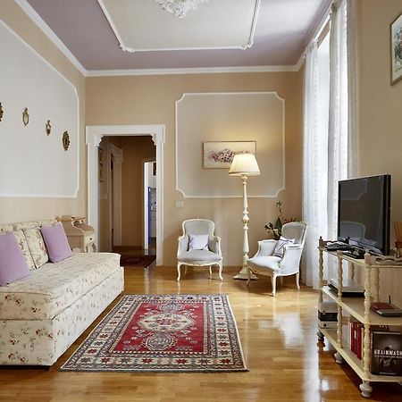 Appartamento Montanelli Florence Exterior photo